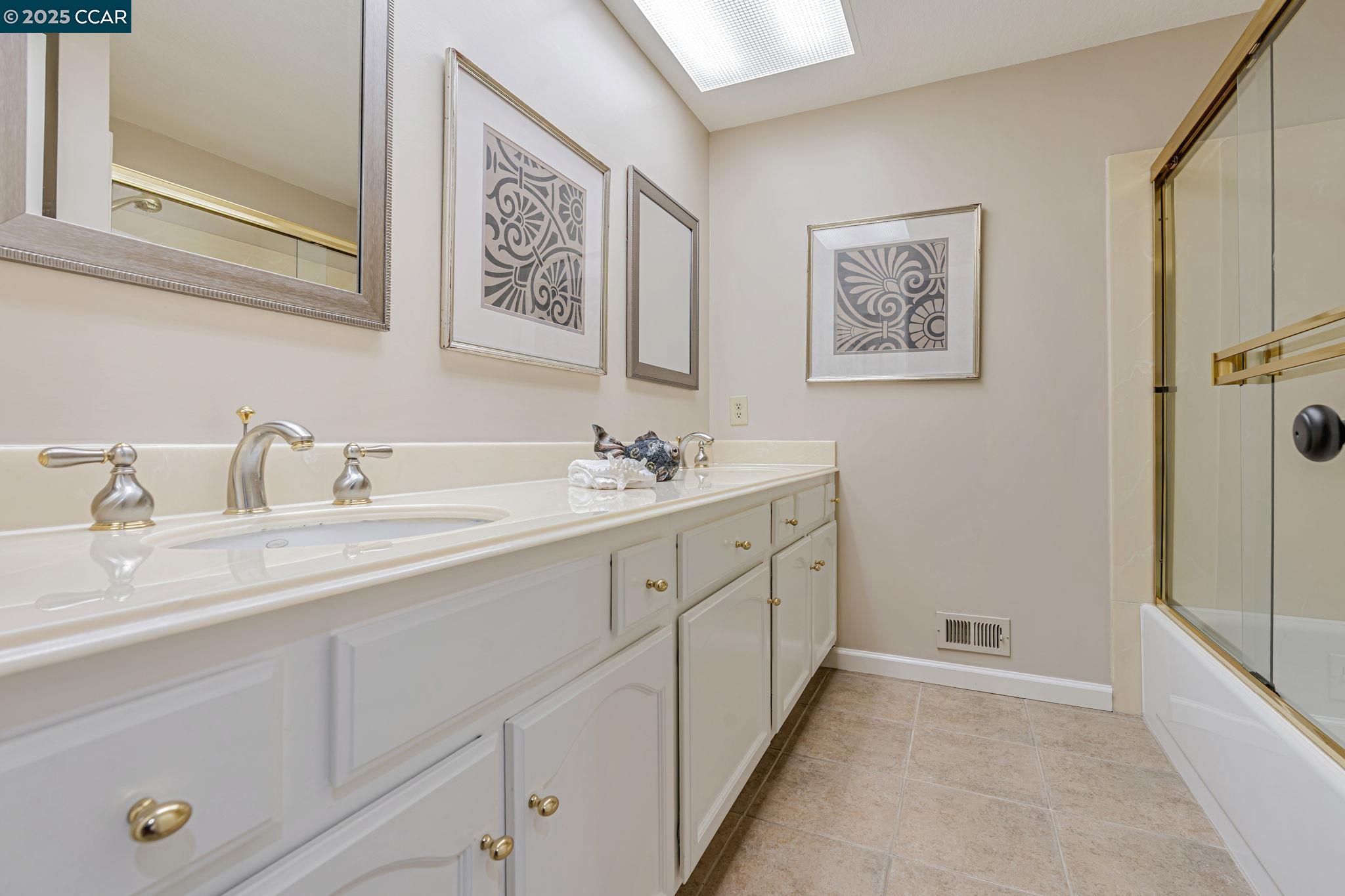 4095 Dunbarton Cir