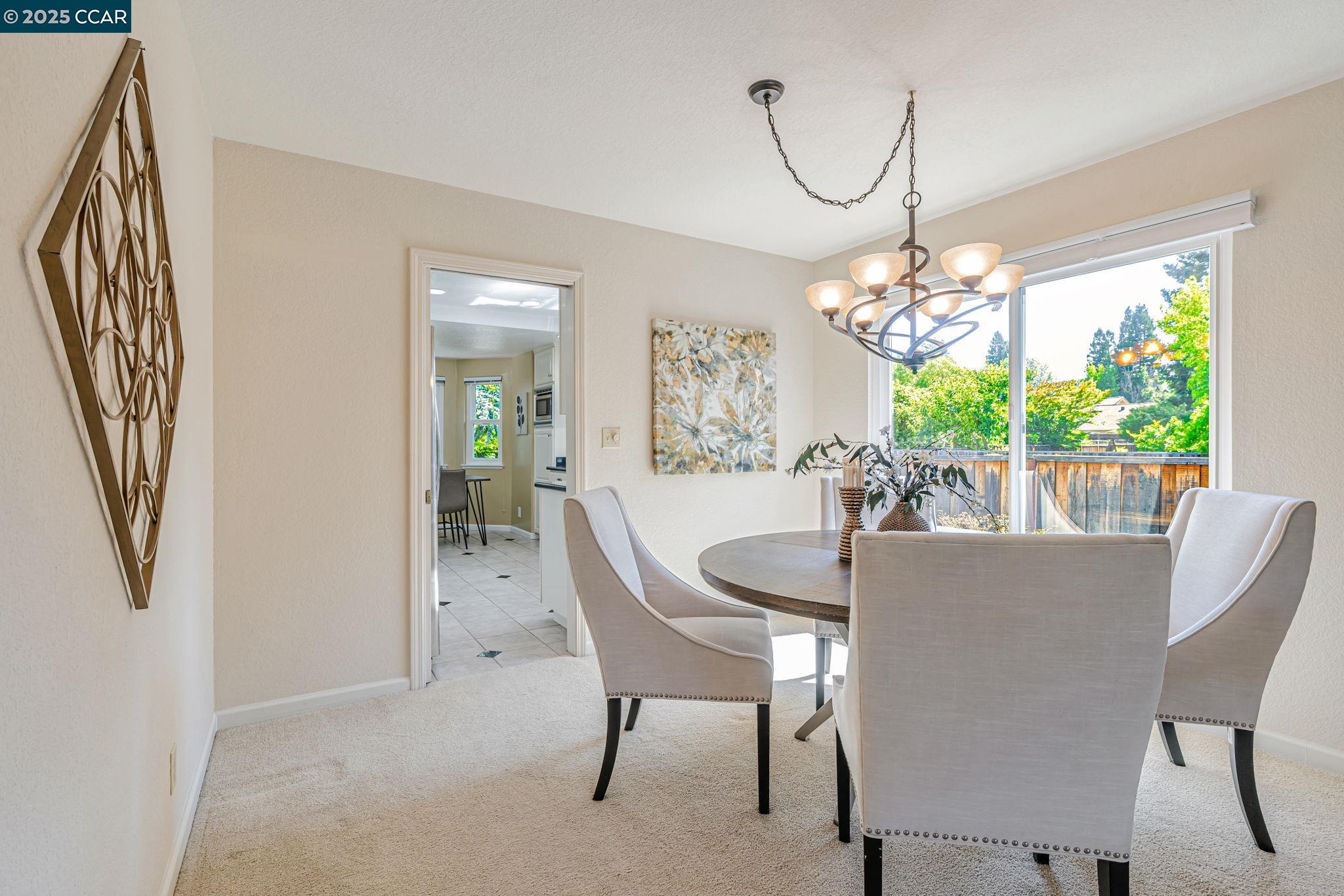 4095 Dunbarton Cir