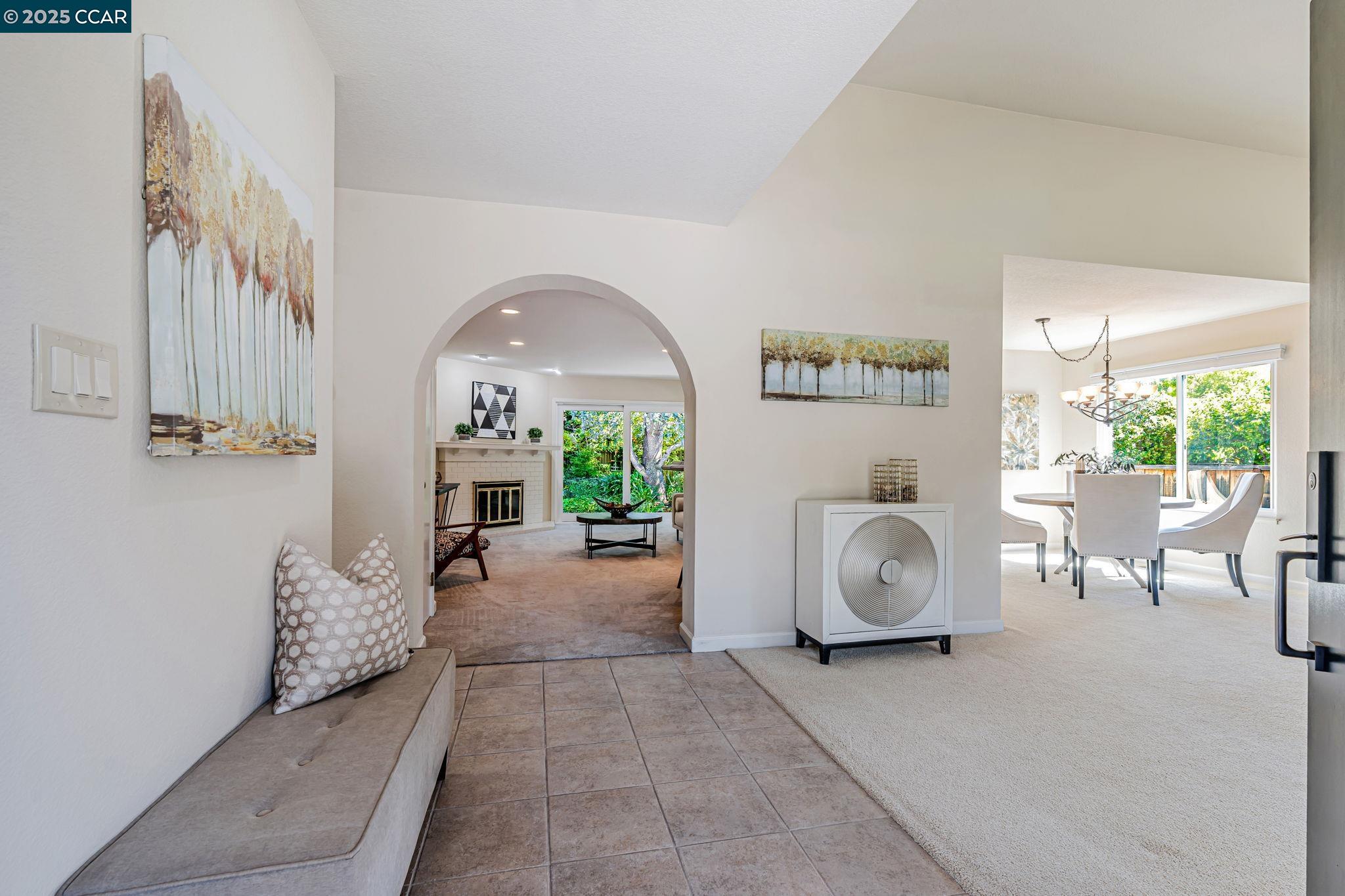 4095 Dunbarton Cir