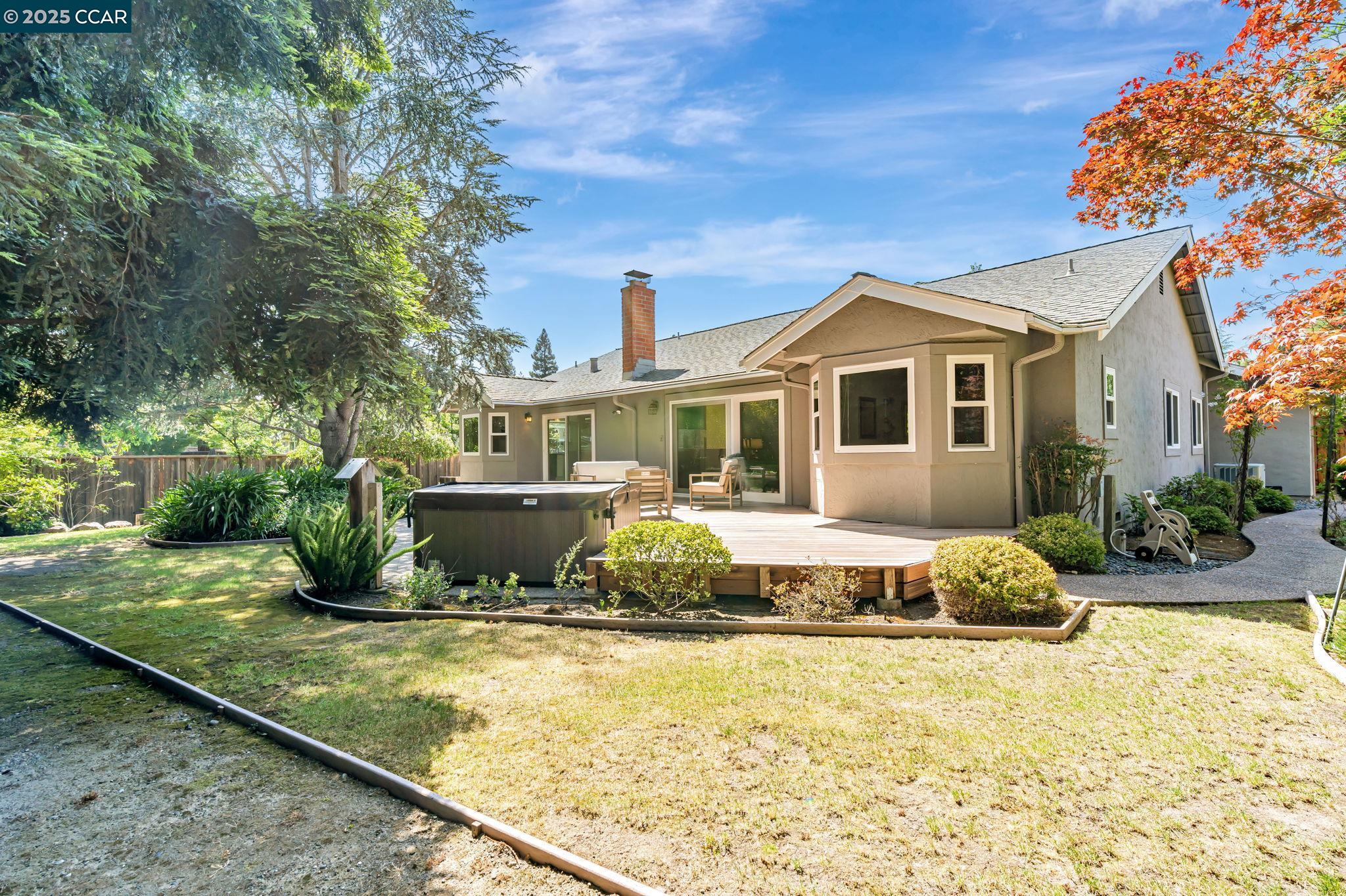 4095 Dunbarton Cir