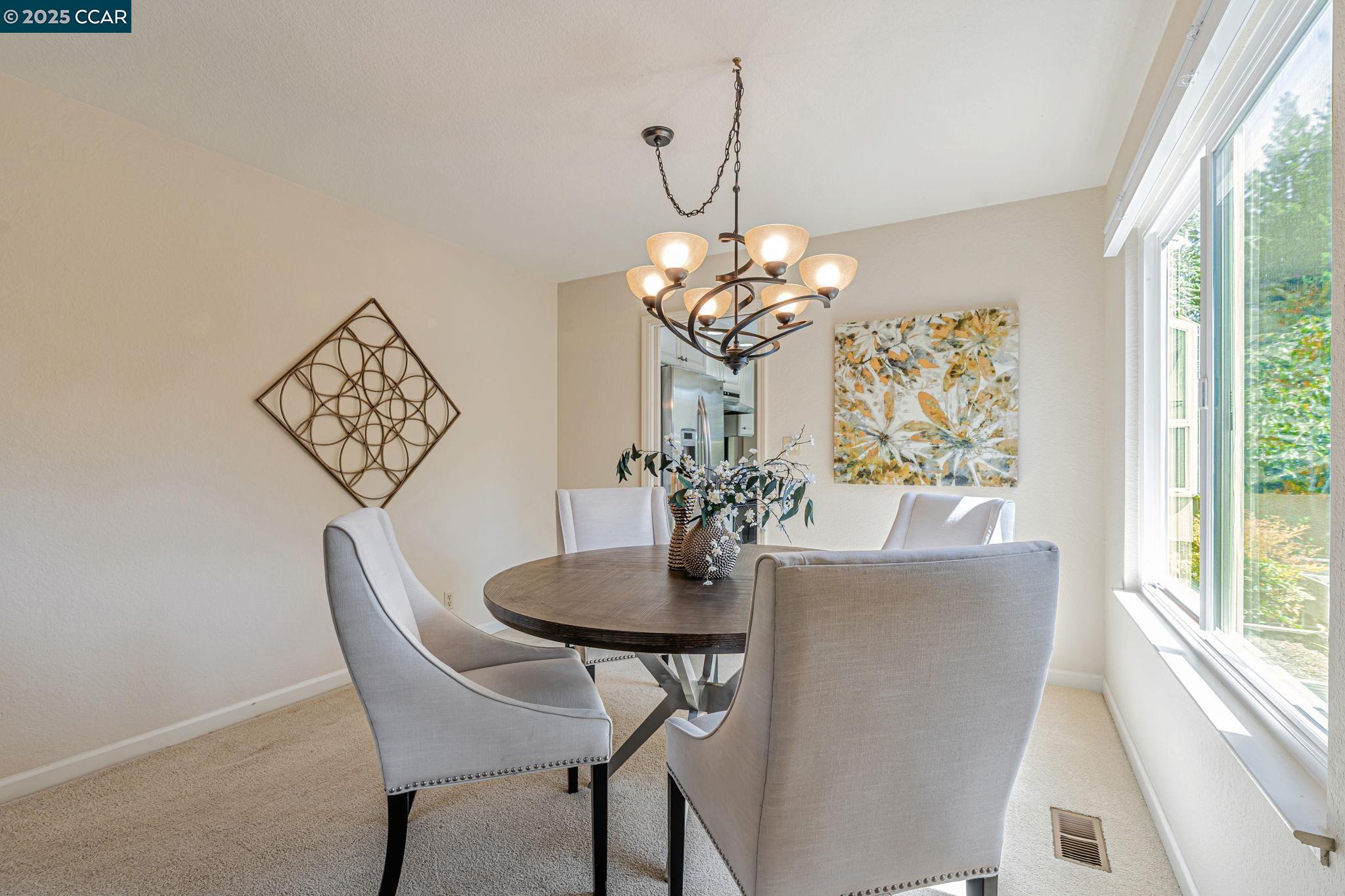 4095 Dunbarton Cir