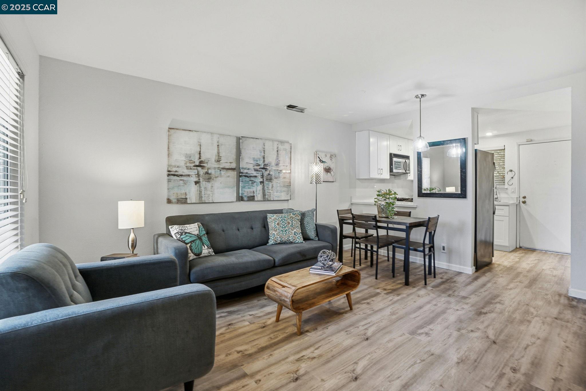 1520 Schenone Ct # 7