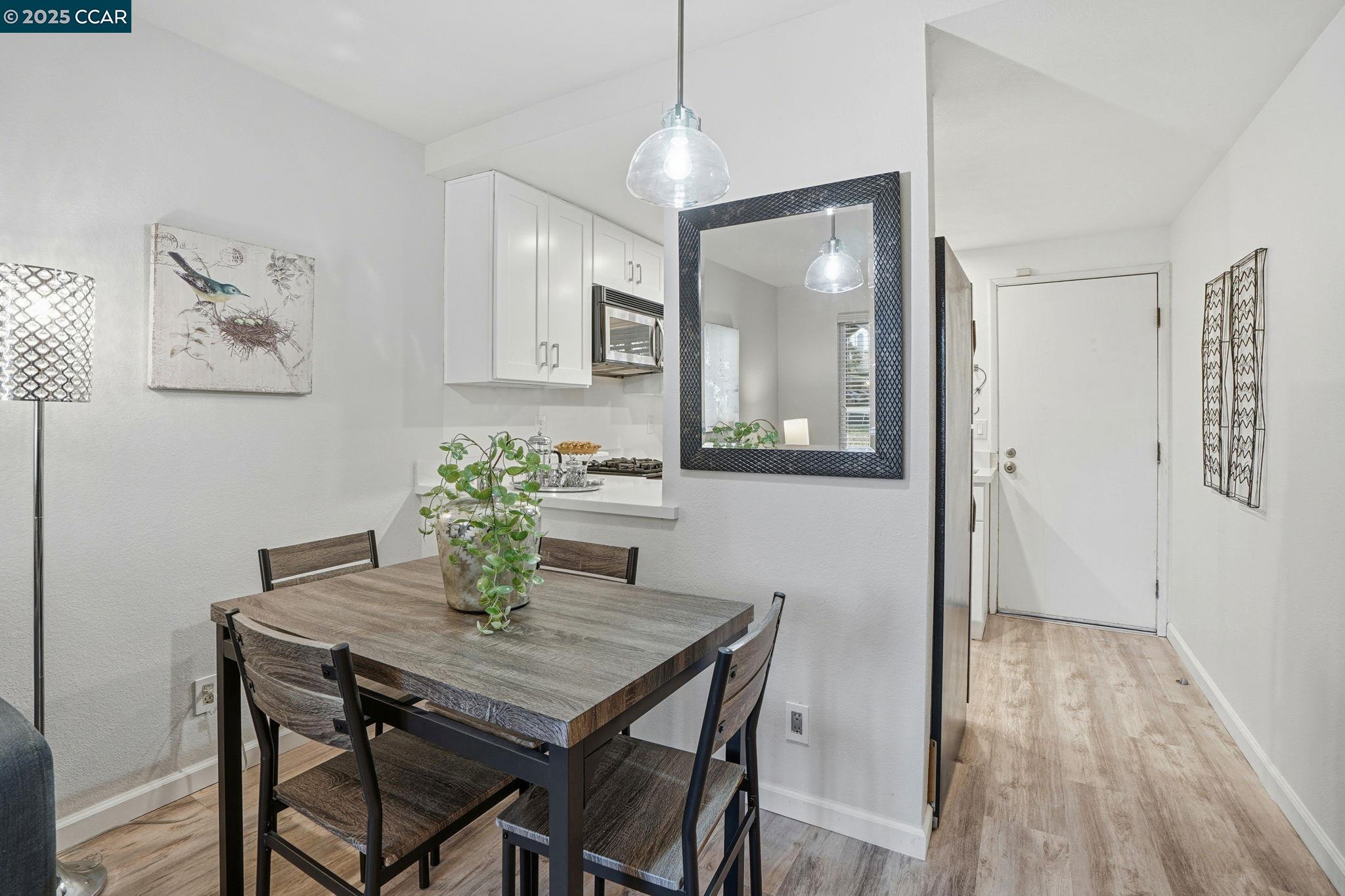 1520 Schenone Ct # 7