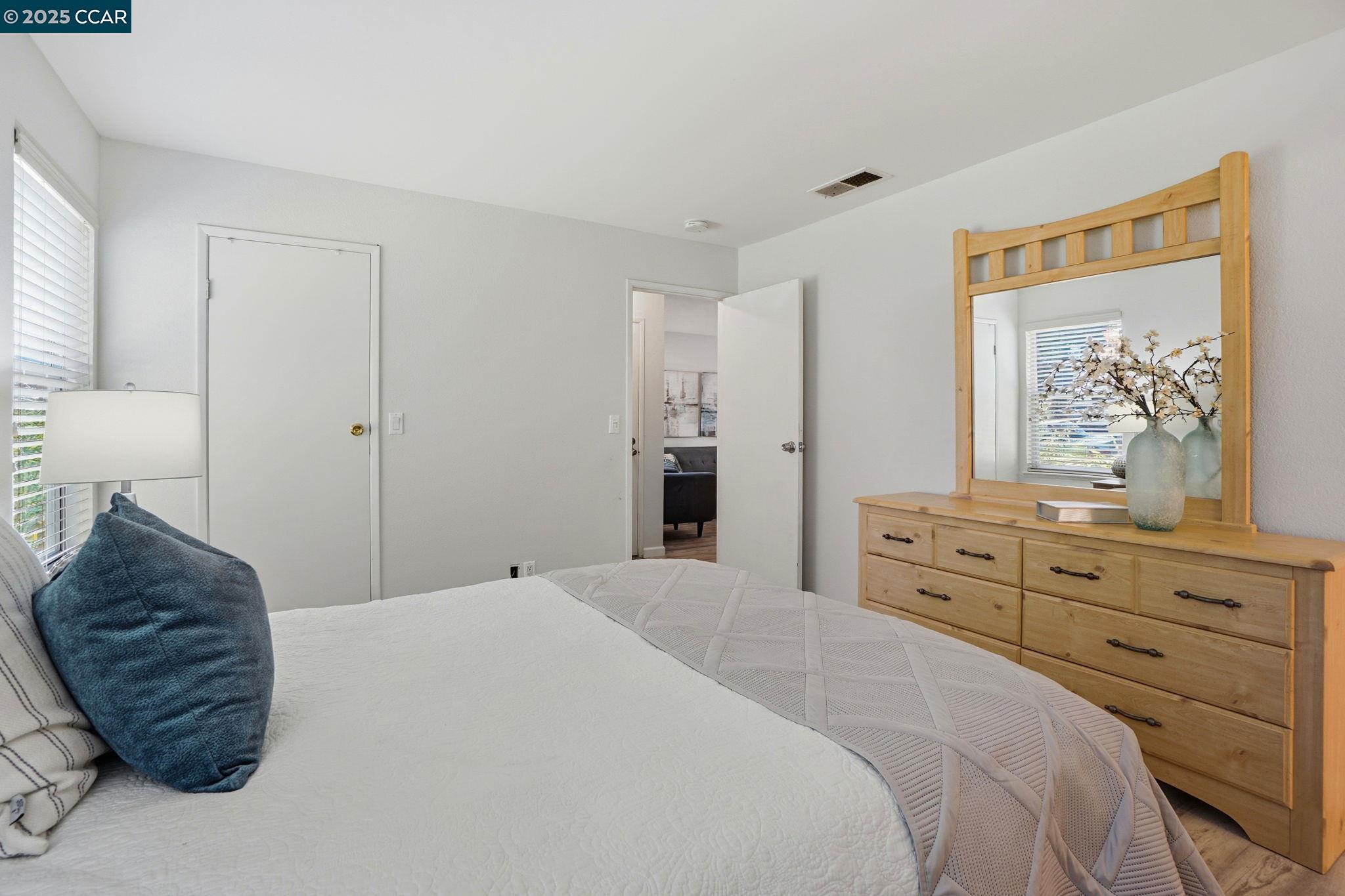 1520 Schenone Ct # 7