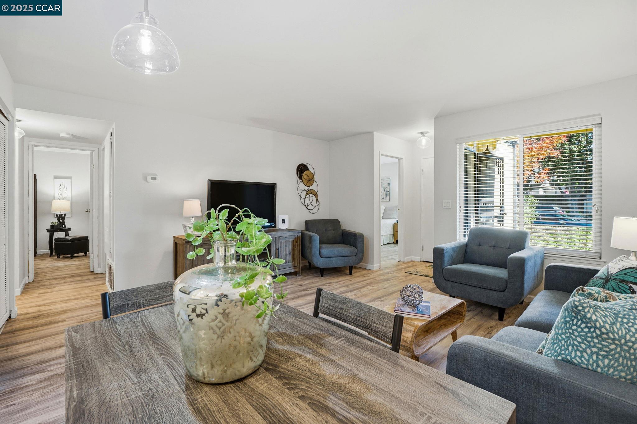 1520 Schenone Ct # 7