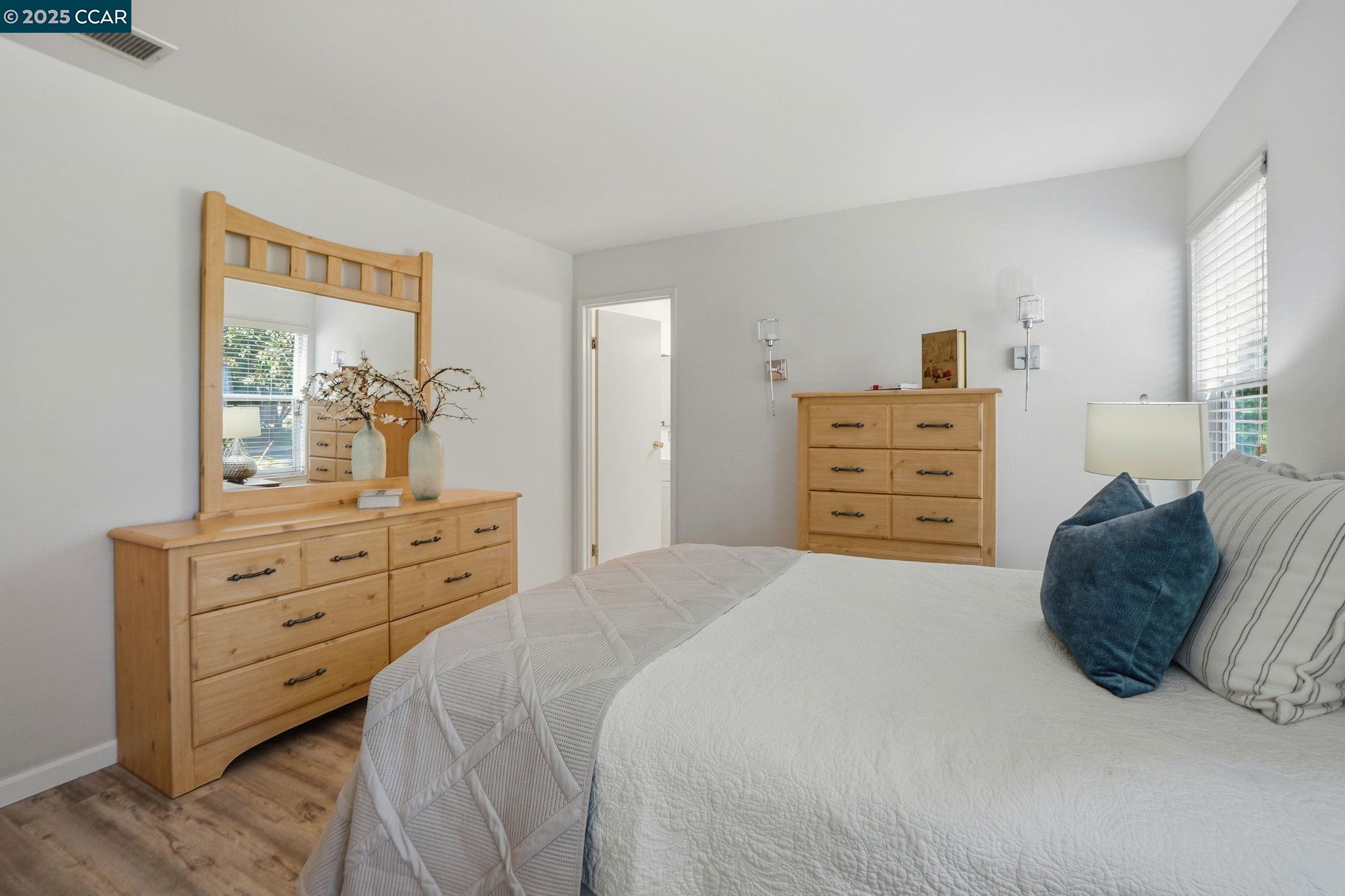 1520 Schenone Ct # 7