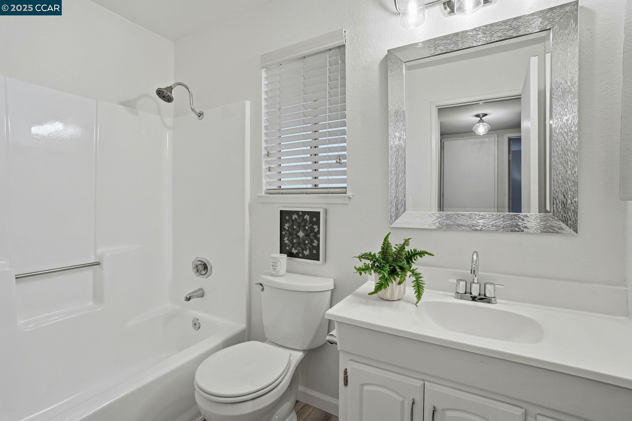 1520 Schenone Ct # 7