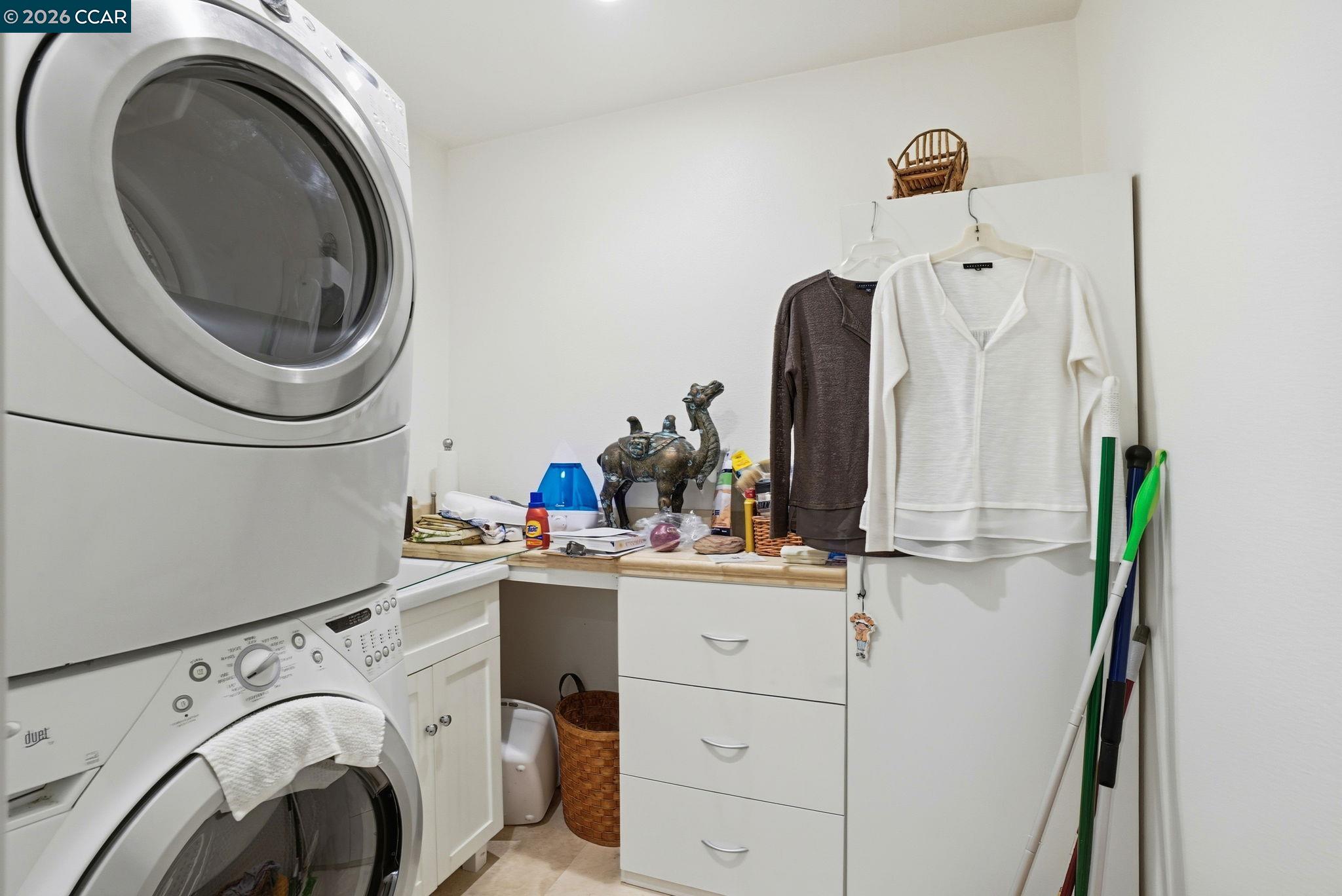 1988 Saint George Rd