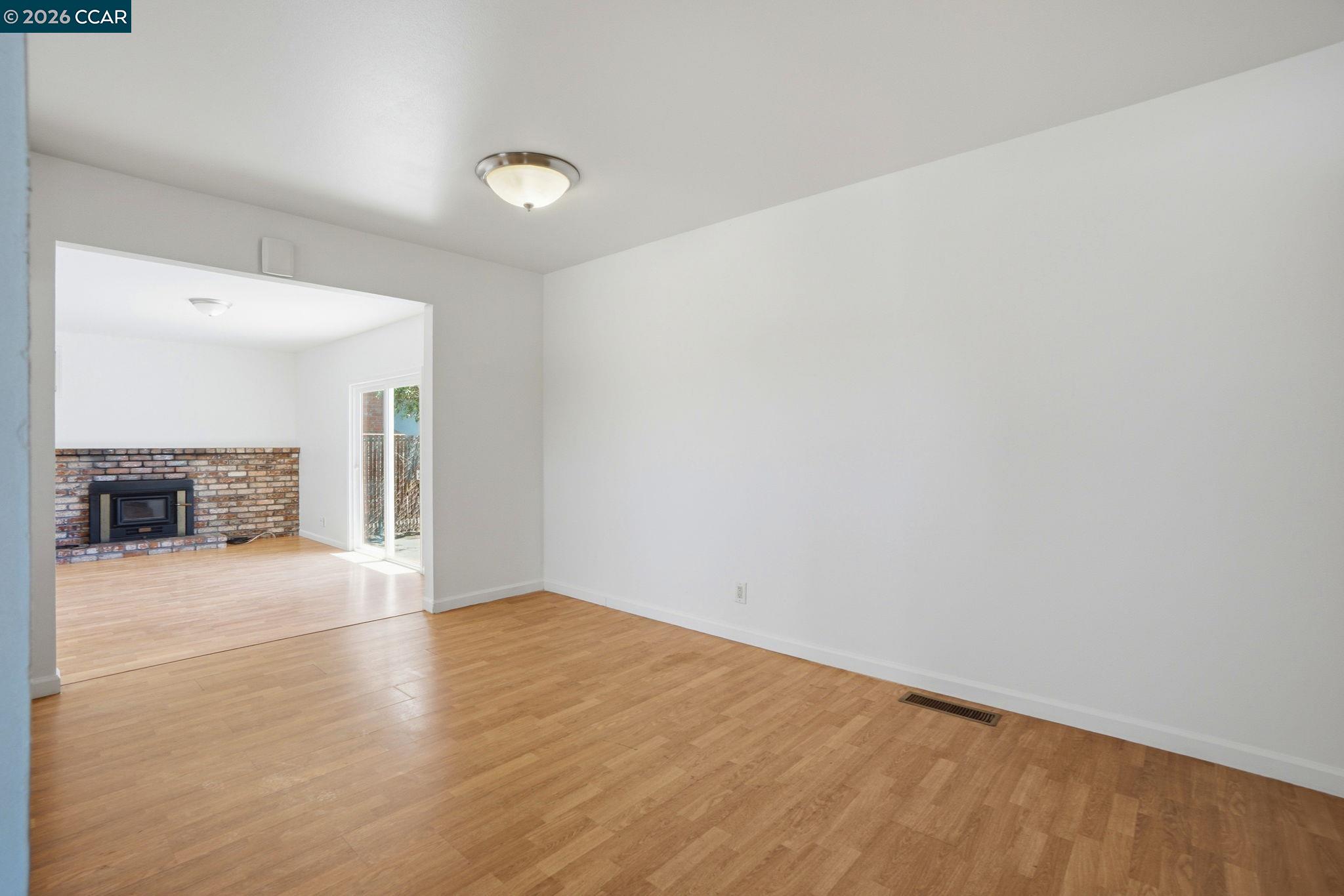 1424 Yosemite Dr