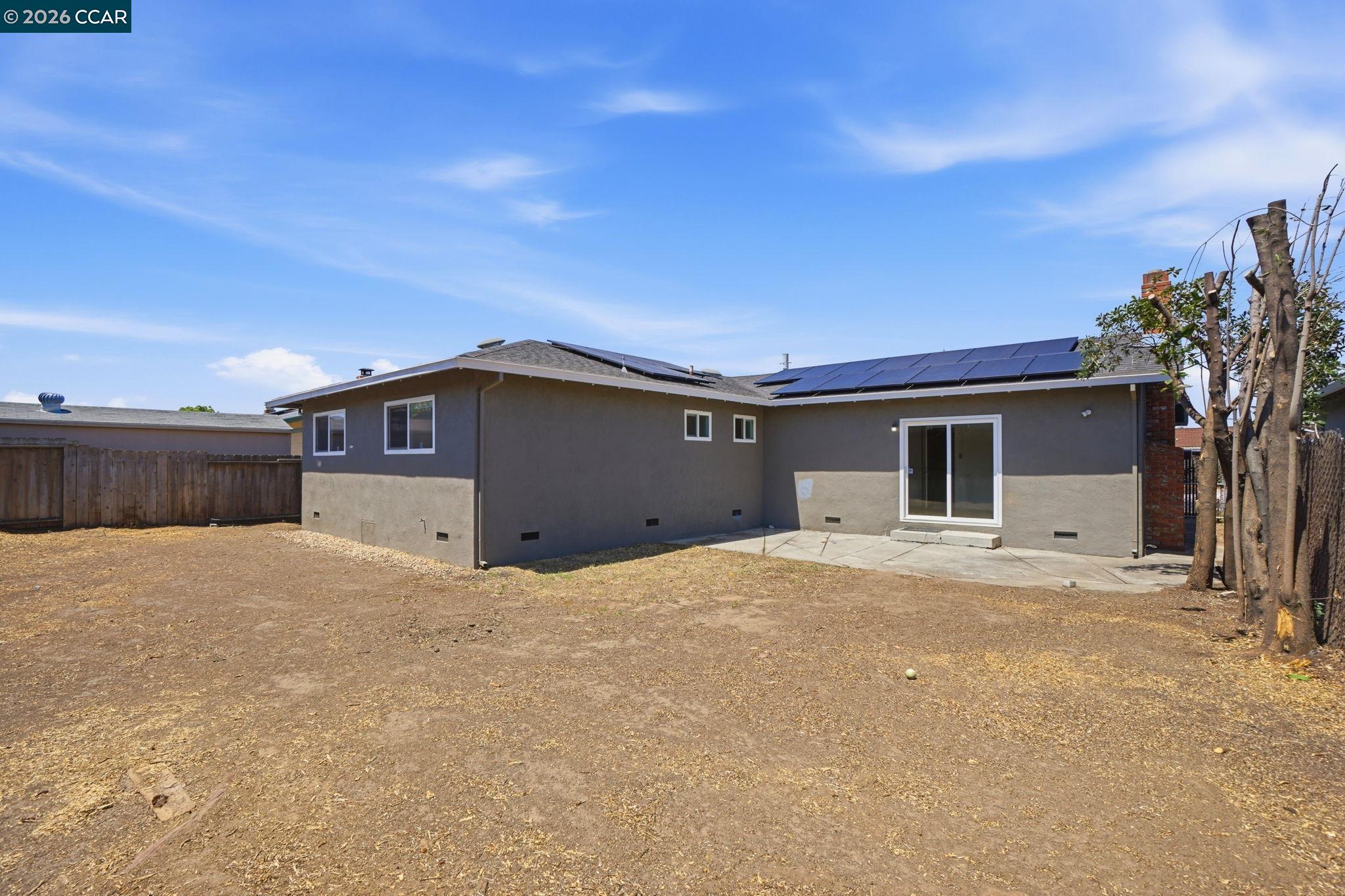 1424 Yosemite Dr