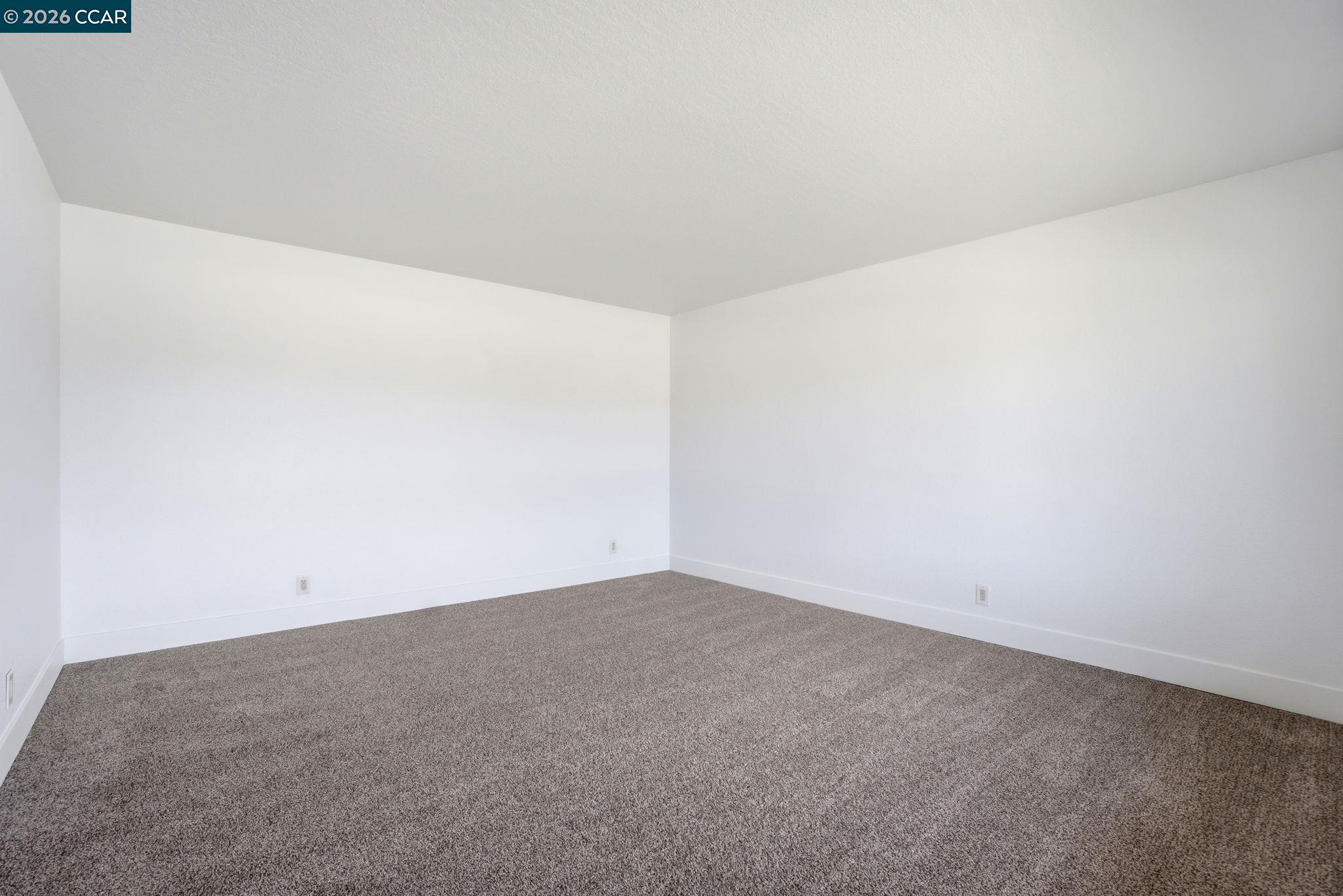 1424 Yosemite Dr