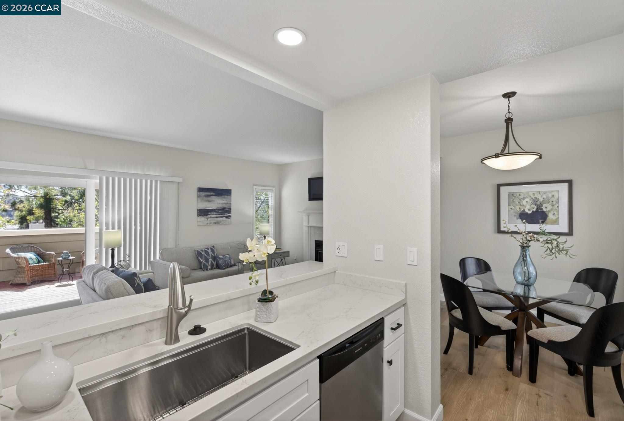 171 Norris Canyon Ter # C