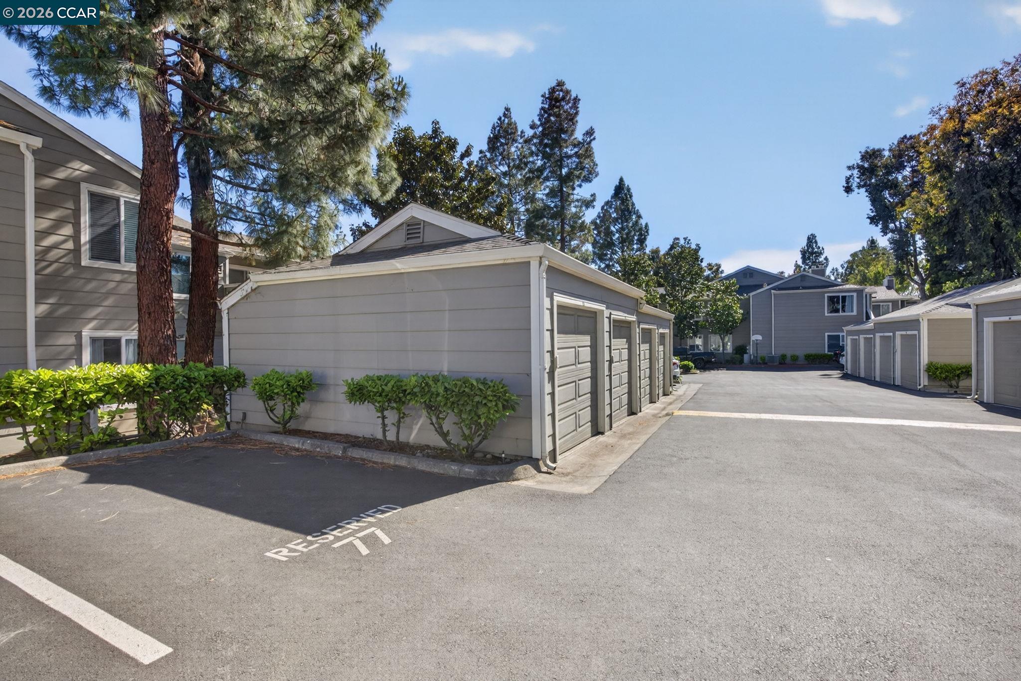171 Norris Canyon Ter # C