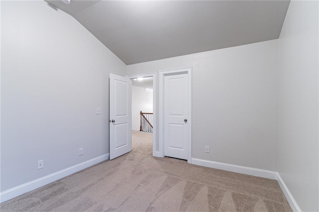 4610 Mossbrook Circle