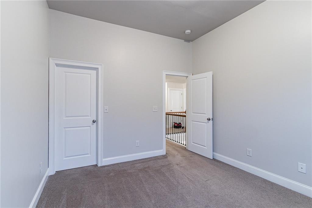 4610 Mossbrook Circle