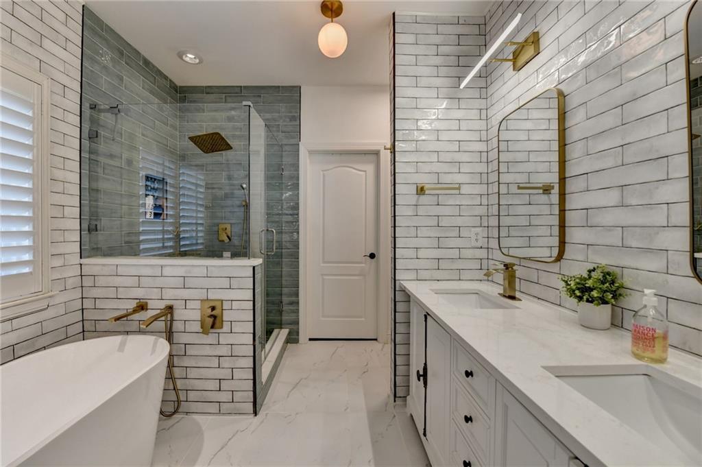 3355 Olivia Court