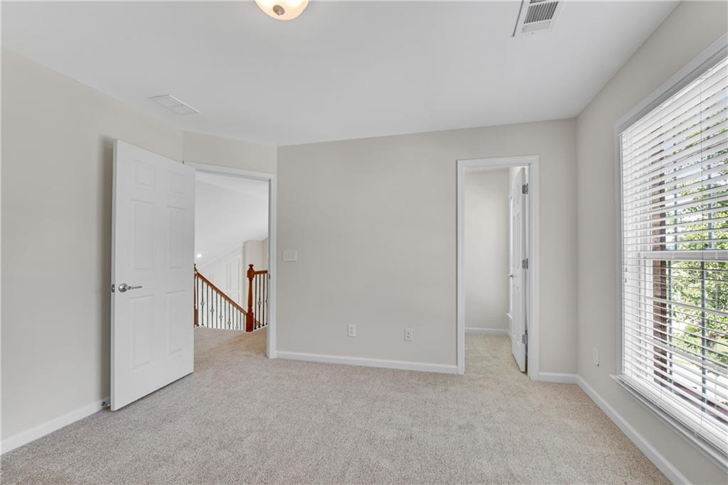 595 Cricklewood Drive