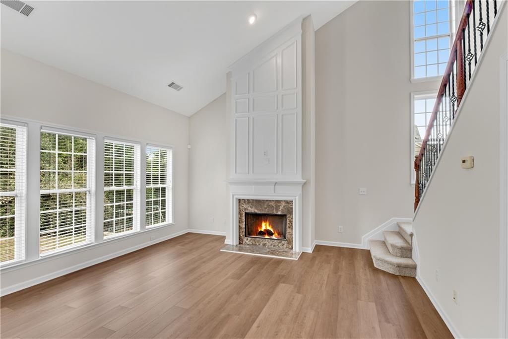 595 Cricklewood Drive