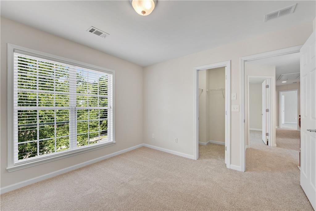 595 Cricklewood Drive