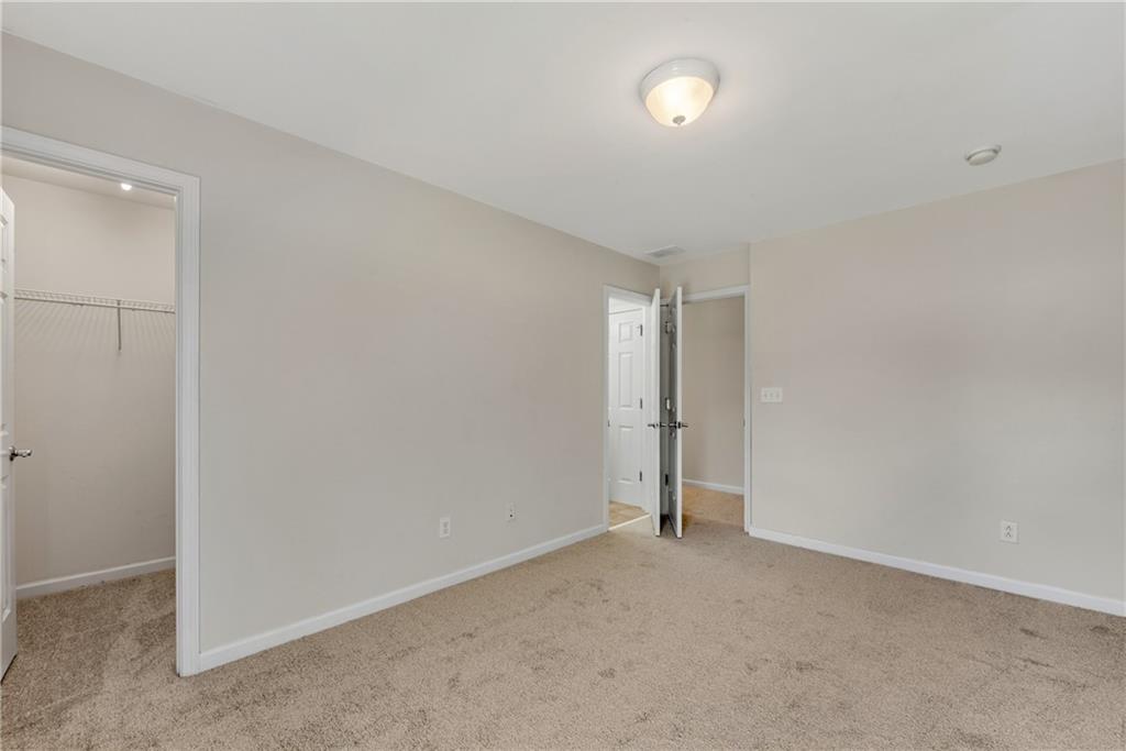 595 Cricklewood Drive