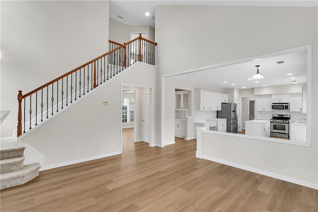 595 Cricklewood Drive