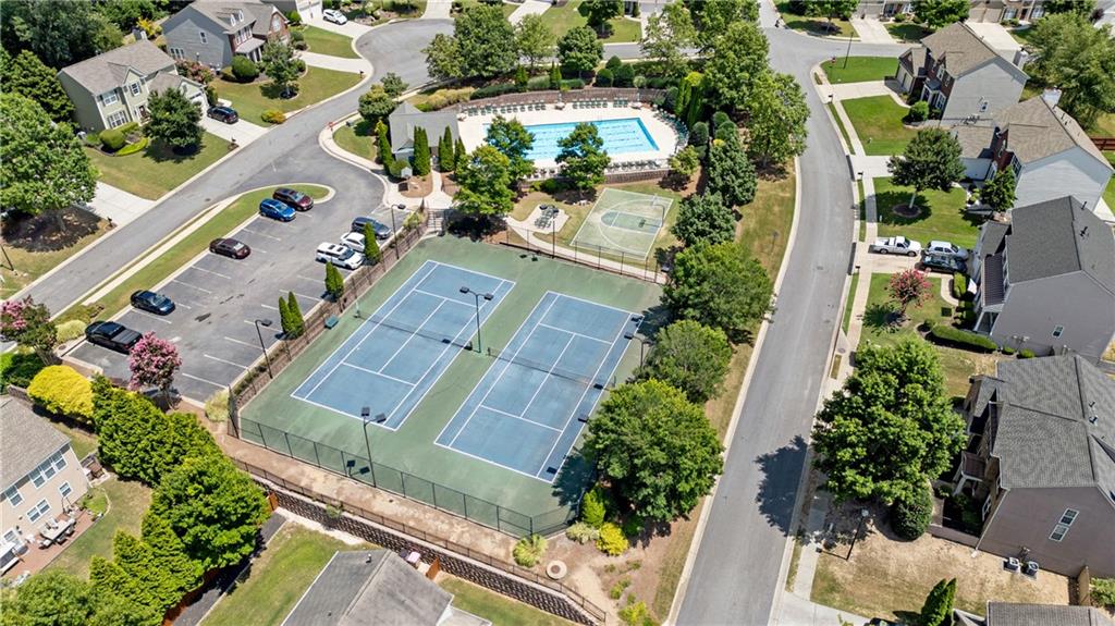 595 Cricklewood Drive