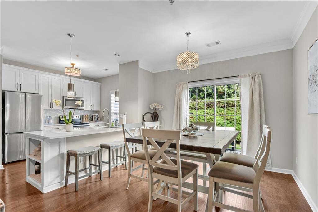 208 Magnolia Leaf Drive