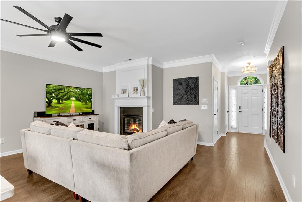 208 Magnolia Leaf Drive