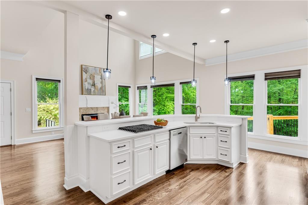 1400 Squire Lane