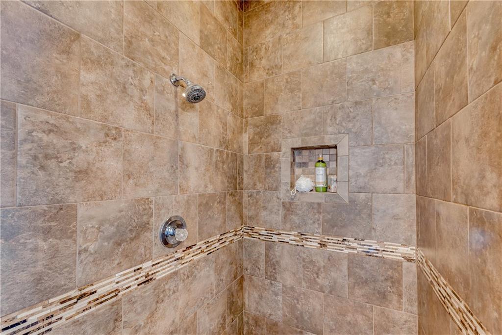 1400 Squire Lane