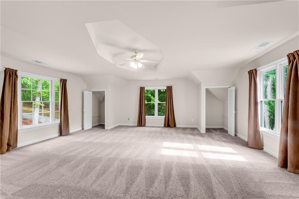 1400 Squire Lane