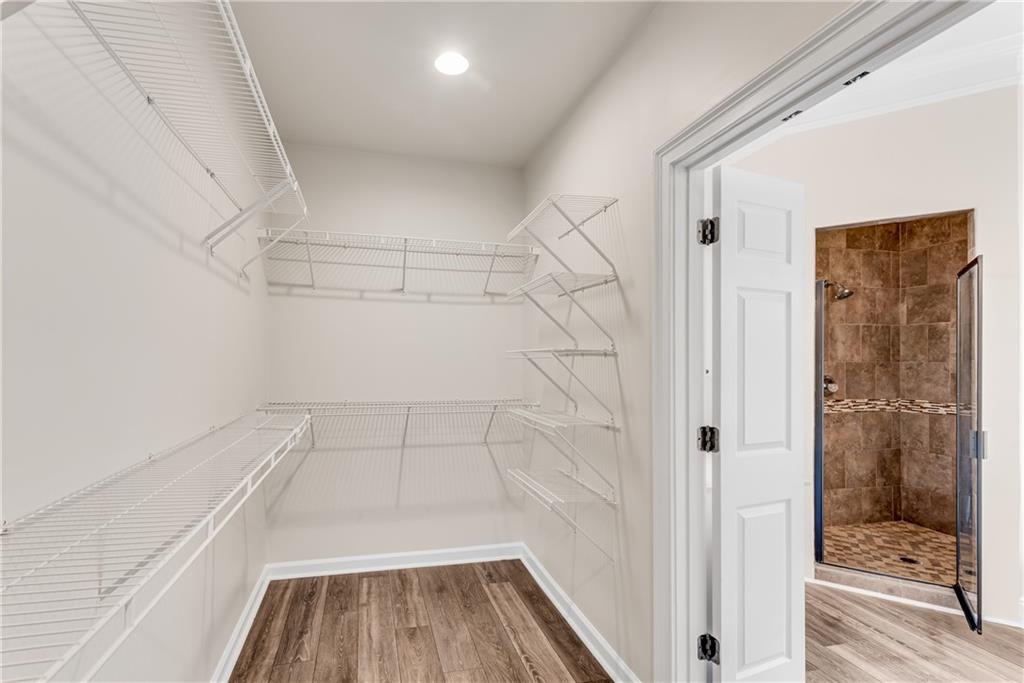 1400 Squire Lane