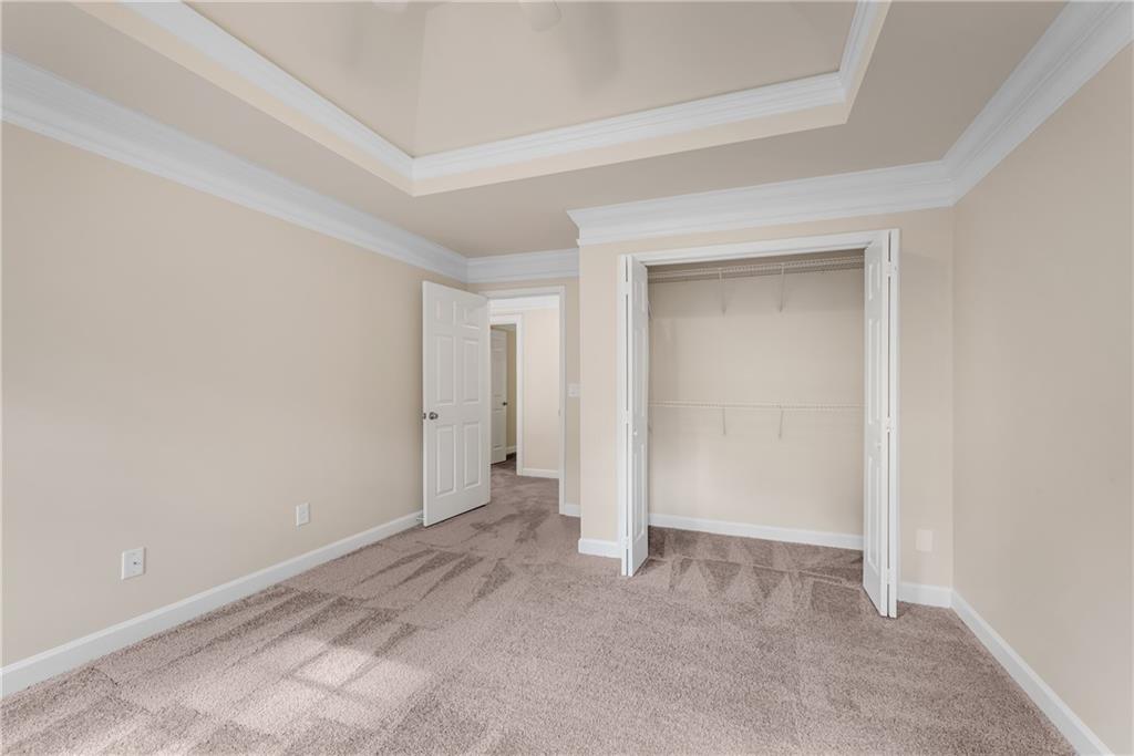 1400 Squire Lane