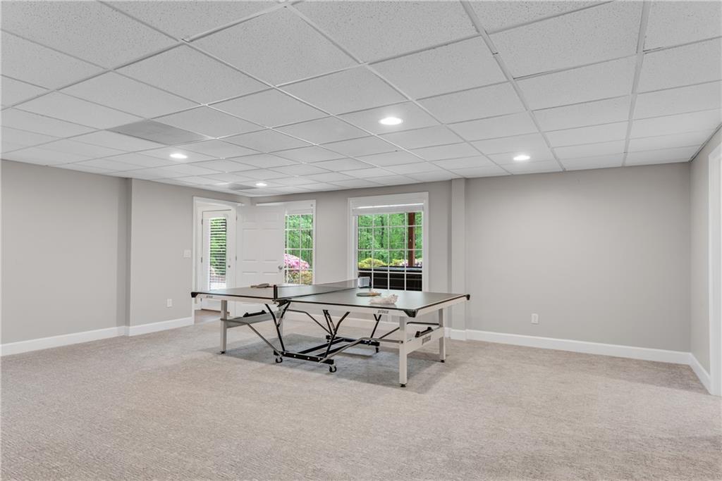 1400 Squire Lane