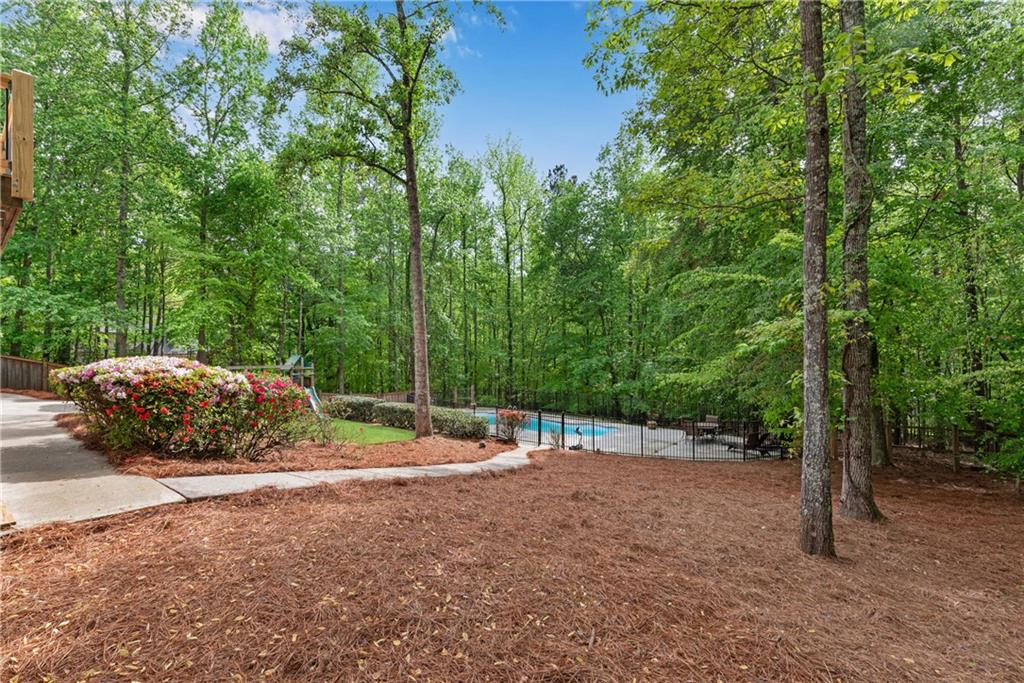 1400 Squire Lane