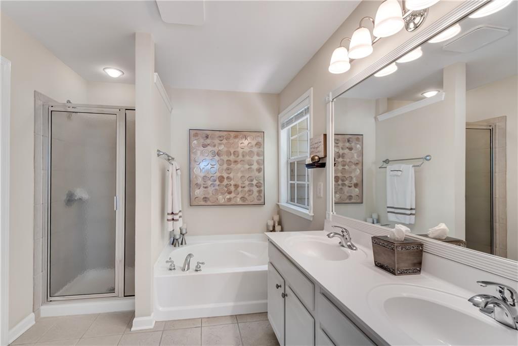 3733 Chattahoochee Summit Drive SE Unit 7