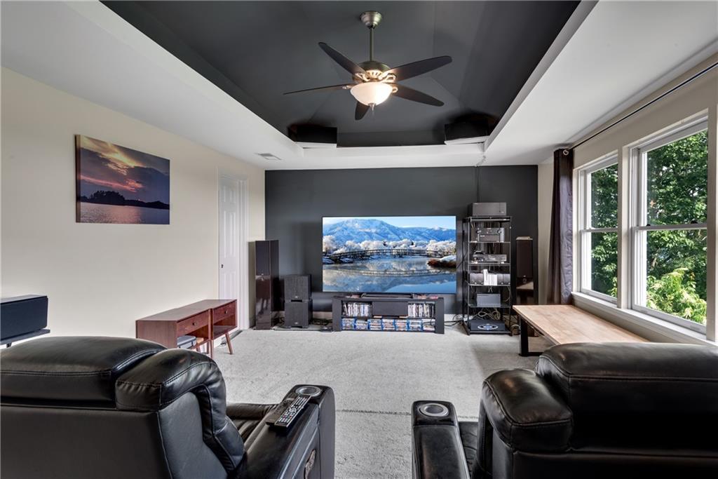 3102 Manor Ridge