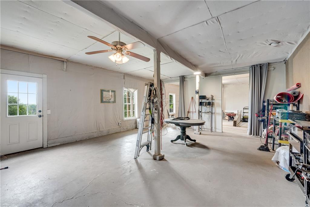 3102 Manor Ridge