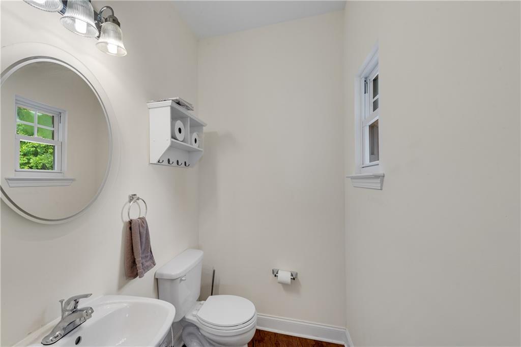 3102 Manor Ridge