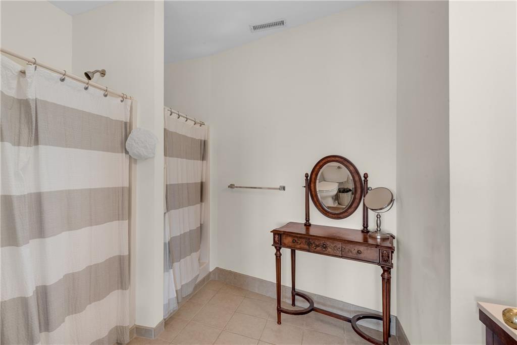 3102 Manor Ridge