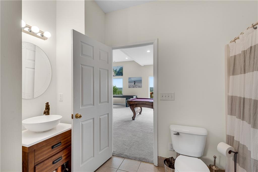 3102 Manor Ridge