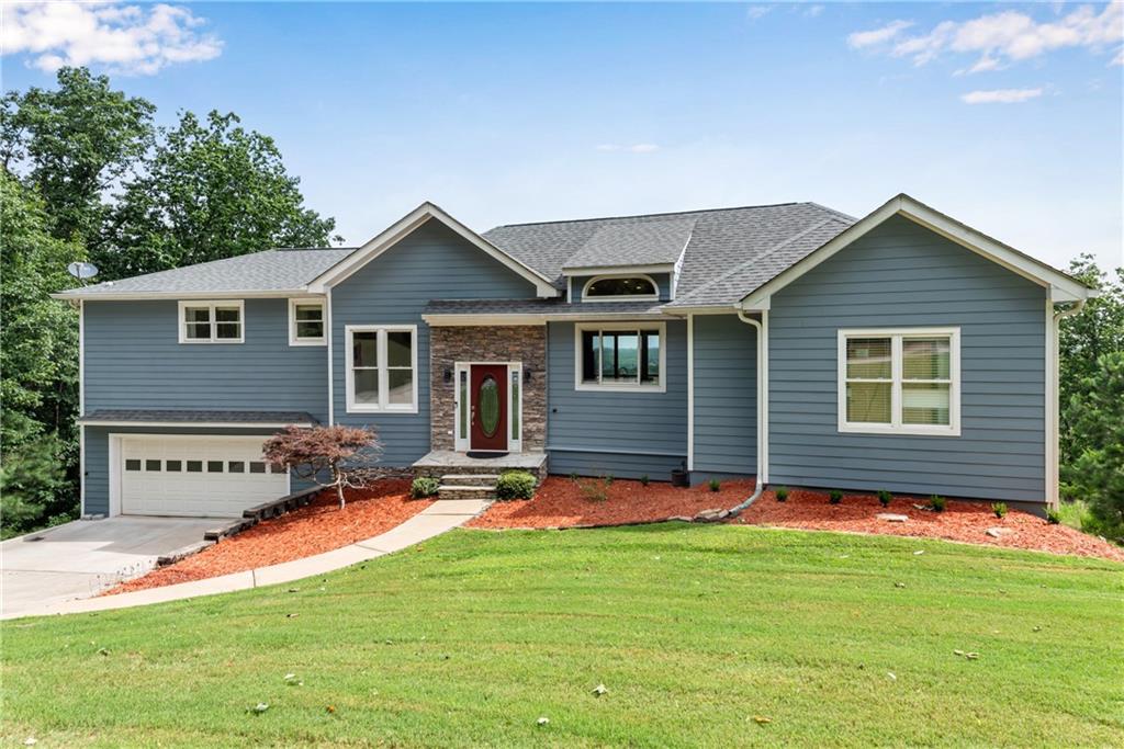 3102 Manor Ridge