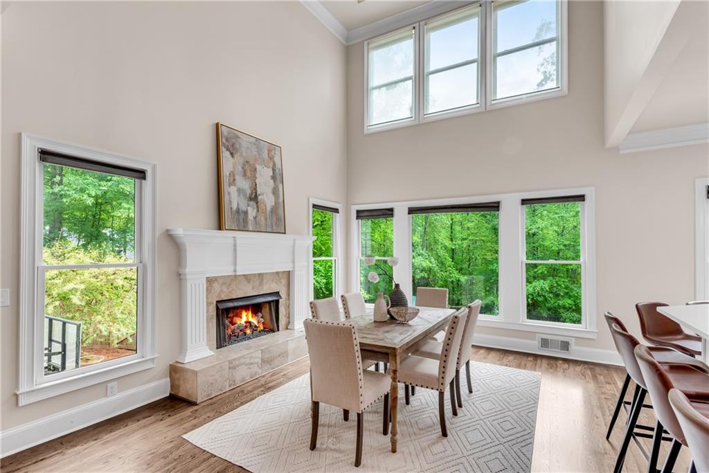 1400 Squire Lane