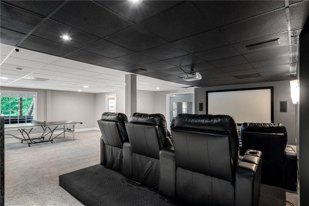 1400 Squire Lane