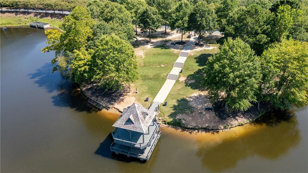 411 Long Branch Way