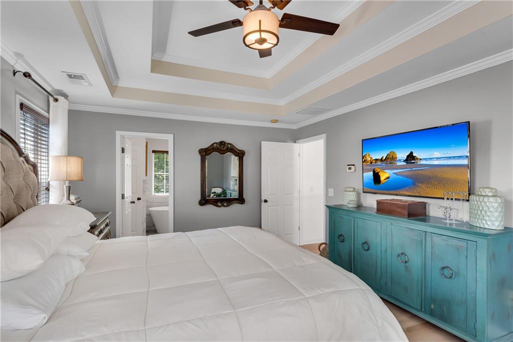 411 Long Branch Way