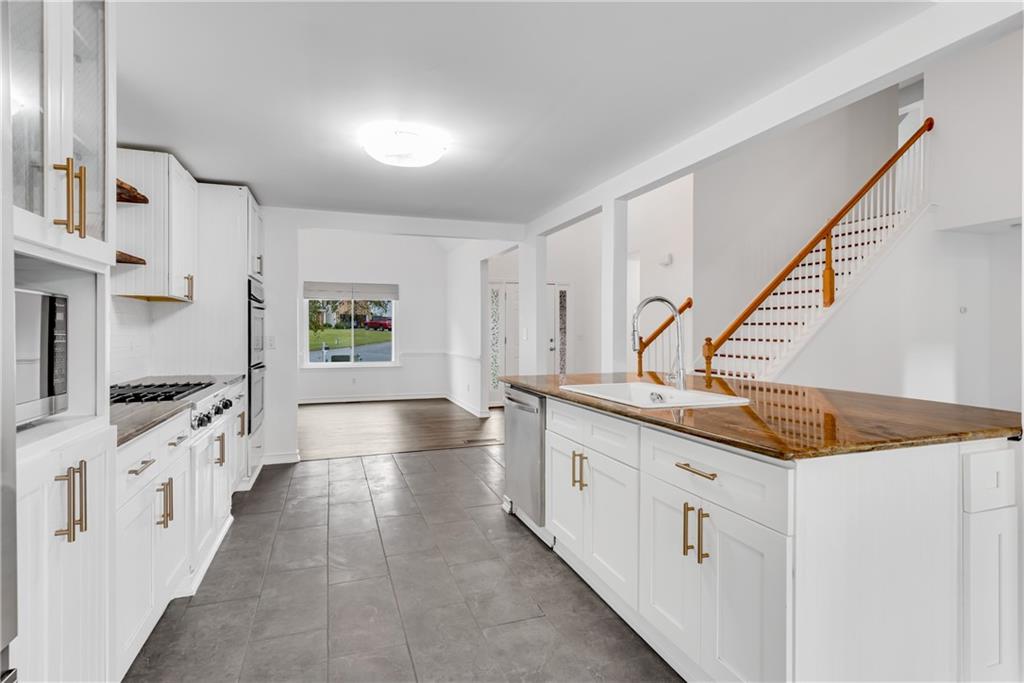 4745 Bryn Ridge Court