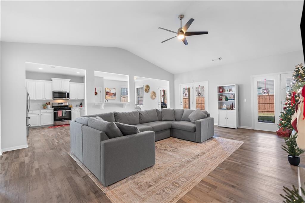 2190 Leatherstone Drive