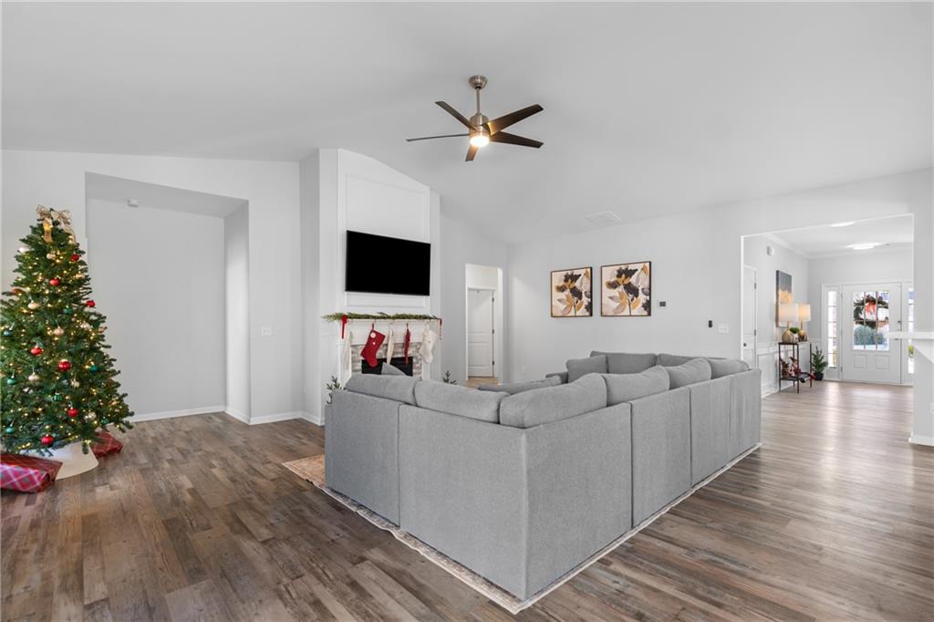 2190 Leatherstone Drive