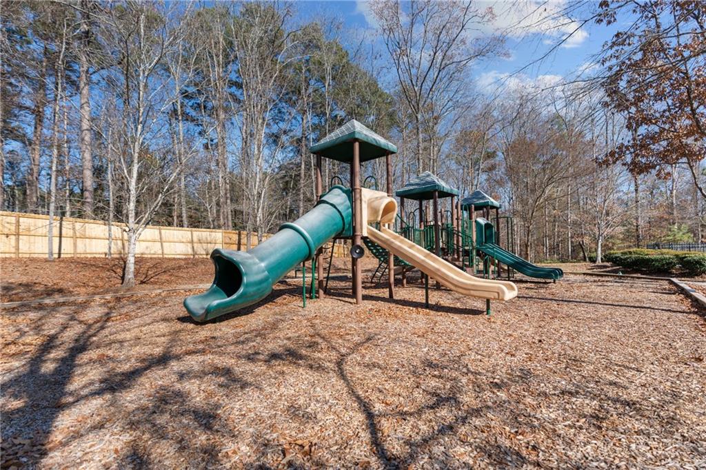 2190 Leatherstone Drive
